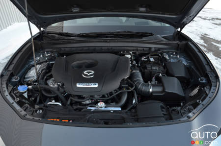 Mazda CX-30 Turbo 2021, moteur